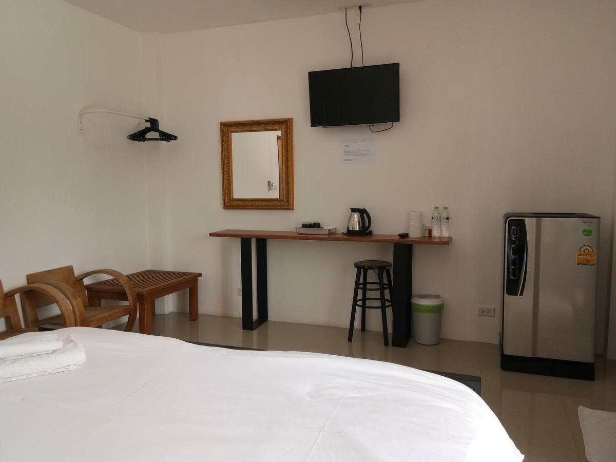 The Wang Apartment Chalong Exterior photo